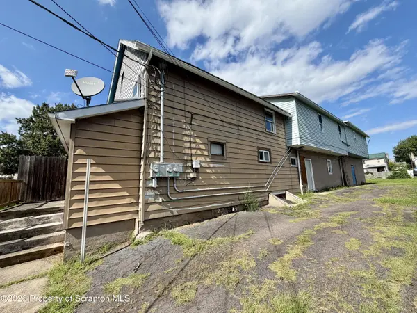 347 Vaughn ST, Luzerne, PA 18709