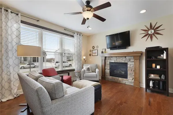 303 N Laurel ST, Gardner, KS 66030