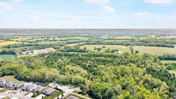 S Roosevelt ST, Spring Hill, KS 66083