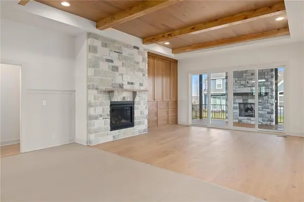 16932 Rosehill ST, Overland Park, KS 66221