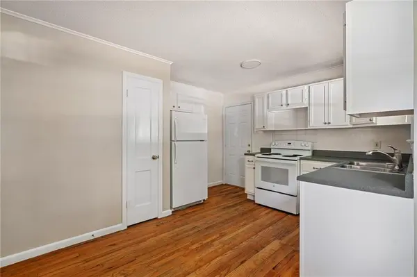 5314 Linden ST, Roeland Park, KS 66205