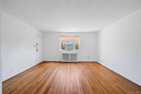 227-23 Hillside AVE #Lower, Queens Village, NY 11427