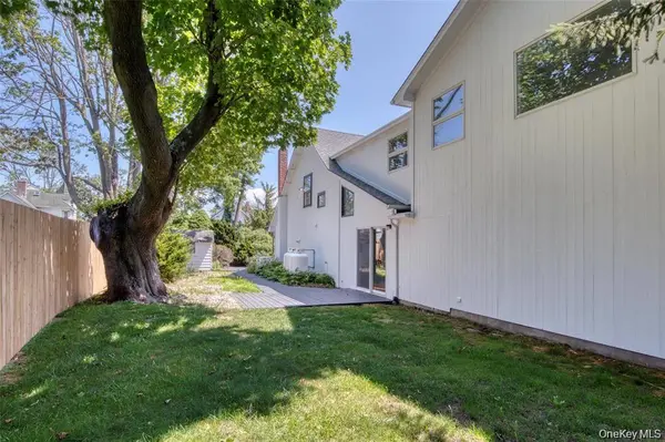270 North ST, Cutchogue, NY 11935
