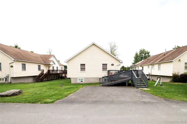 100 Mesora Woods DR #35, Woodridge, NY 12789