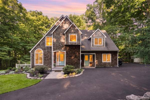 45 Chardavoyne RD, Warwick, NY 10990