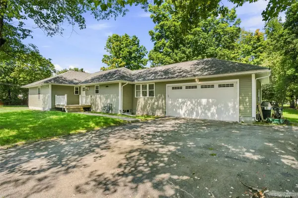 561 Old Hopewell RD, Hopewell Junction, NY 12533