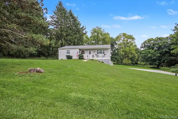 50 Jordan CT, Poughquag, NY 12570