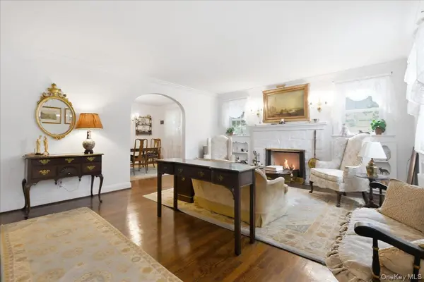 15 May CT, Rockville Centre, NY 11570