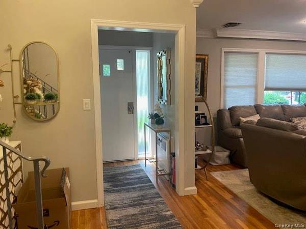 894 Lakeside DR, Woodmere, NY 11598