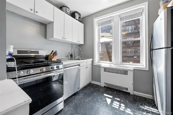 84-49 168th ST #2U, Jamaica, NY 11432