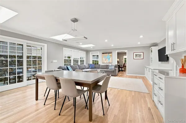 53 W Orchard RD, Chappaqua, NY 10514