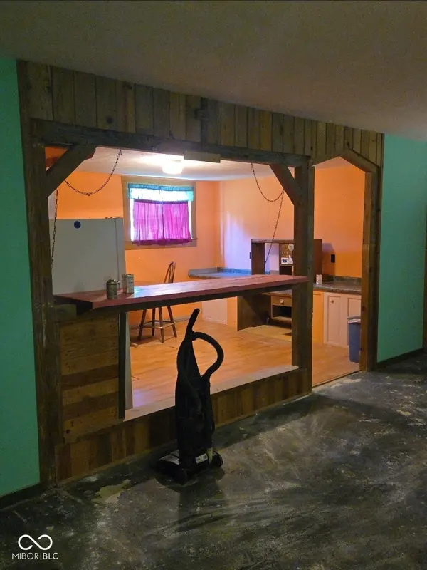 5390 N Clay ST, Butlerville, IN 47223