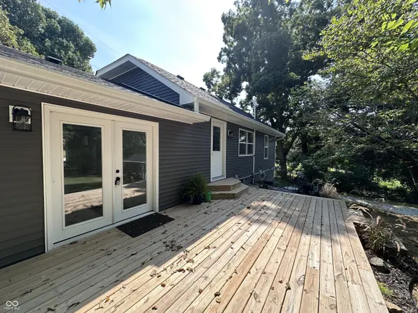 1201 N State Road 157, Bloomfield, IN 47424