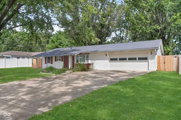 733 Hanover DR, New Whiteland, IN 46184