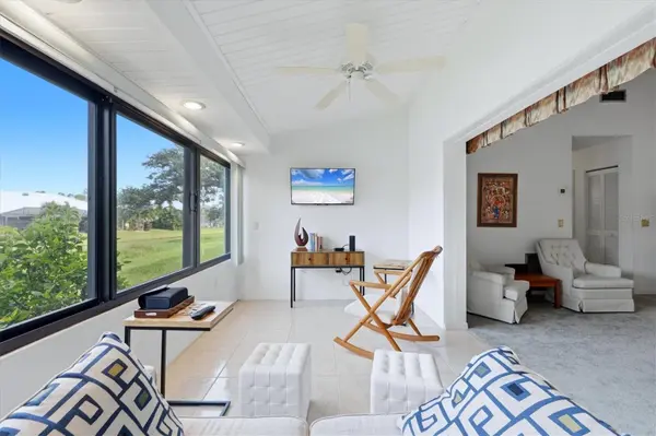 311 PEMBROKE LN N #196, Venice, FL 34293