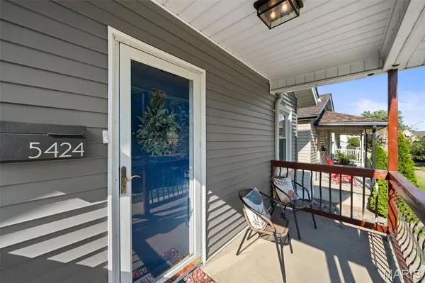 5424 Blow ST, St Louis, MO 63109