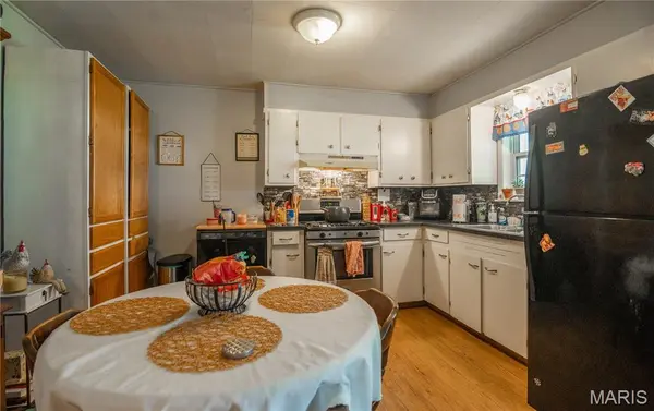 601 E Richardson AVE, Puxico, MO 63960