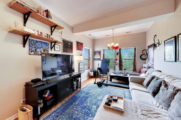 3201 W Argyle ST #3S, Chicago, IL 60625