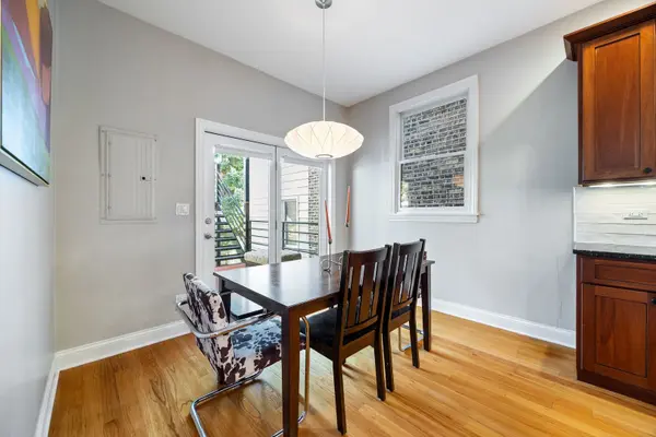 2441 N Fairfield AVE #1, Chicago, IL 60647