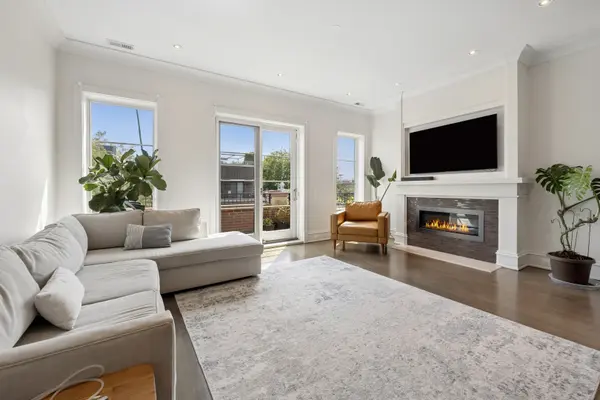 1320 W Wrightwood AVE #3, Chicago, IL 60614