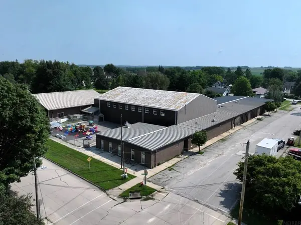 120 W Jackson St, Lime Springs, IA 52155