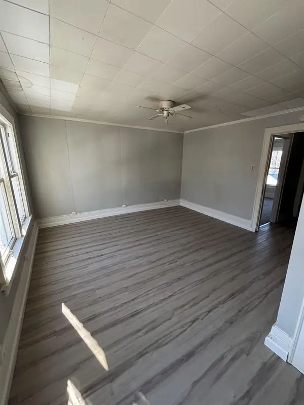 418 Oaklawn AVE, Waterloo, IA 50701