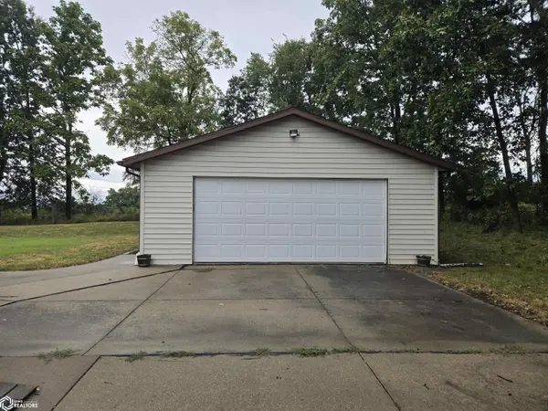 799 W Garfield ST, Centerville, IA 52544