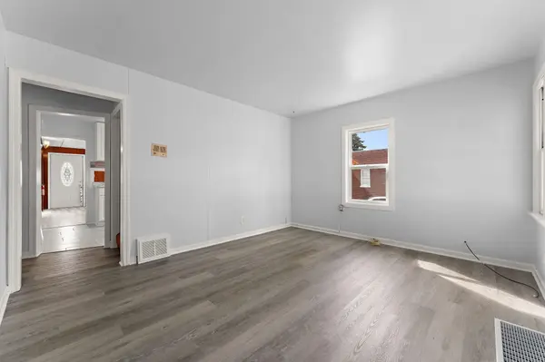 6823 Columbia Avenue, Hammond, IN 46324