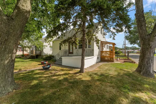 6823 Columbia AVE, Hammond, IN 46324