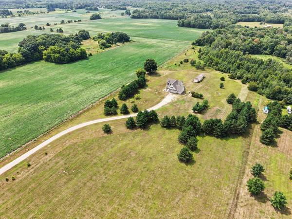 35824 Lincoln RD, North Branch, MN 55056