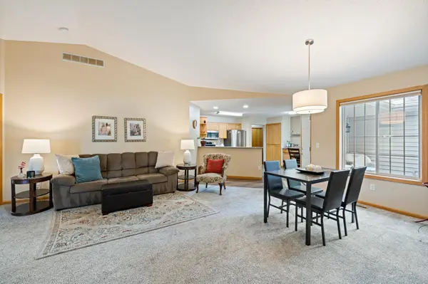 8504 Telford XING, Brooklyn Park, MN 55443