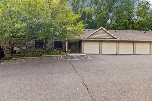 1573 Cohansey ST #204, Saint Paul, MN 55117