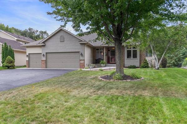 11021 Timberline DR N, Champlin, MN 55316