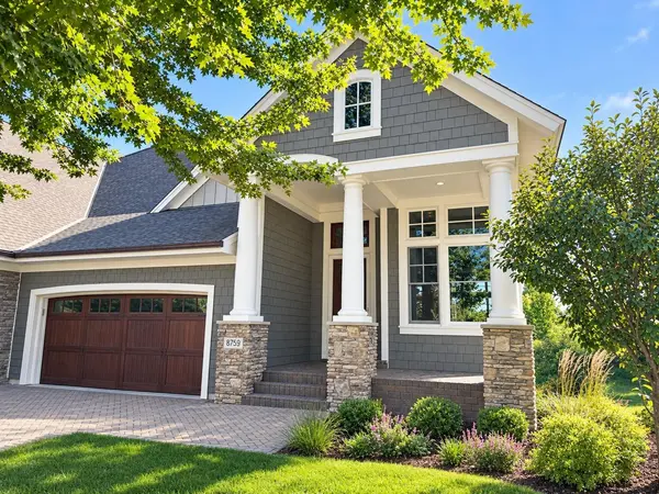 8759 Lake Riley DR,  Chanhassen,  MN 55317