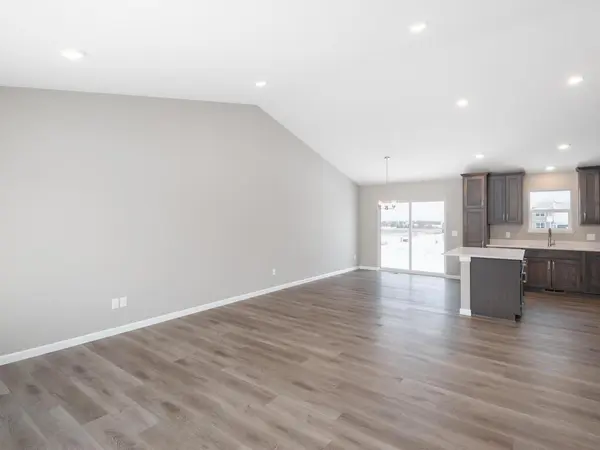 440 Prairie View DR, Cologne, MN 55322