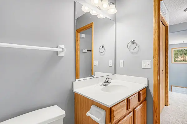 13900 Glendale TRL, Savage, MN 55378