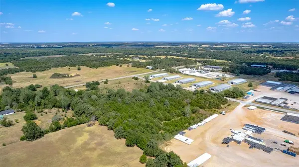 373 Howard BLVD, Harrah, OK 73045