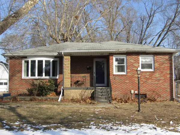 514 E EUCLID AVE,  Lewistown,  IL 61542