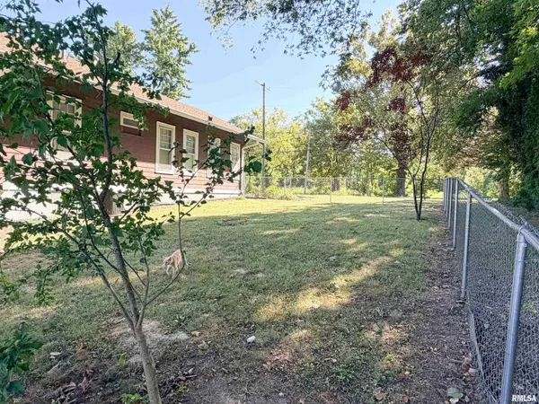 213 W VIENNA ST, Anna, IL 62906