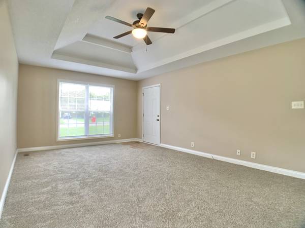576 Joshua Dr, Clarksville, TN 37042