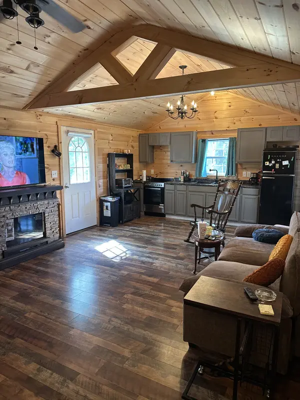 3004 Pricetown Rd, Whitleyville, TN 38588