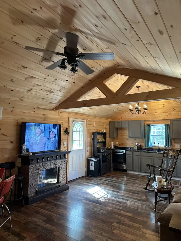 3004 Pricetown Rd, Whitleyville, TN 38588