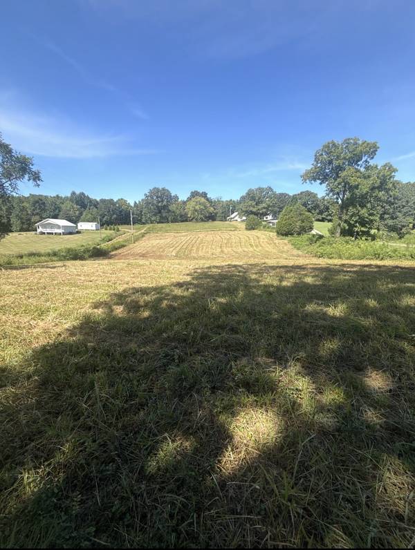 0 Grices Creek Rd, Cumberland City, TN 37050