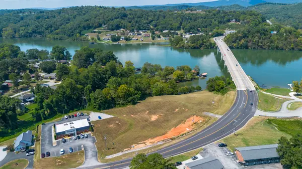 945 Race Street, Kingston, TN 37763