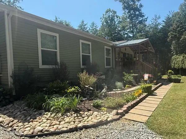 3279 Sims Rd, Sevierville, TN 37876