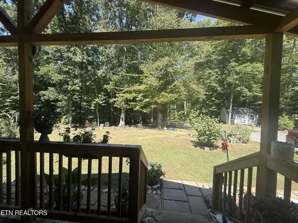 3279 Sims Rd, Sevierville, TN 37876
