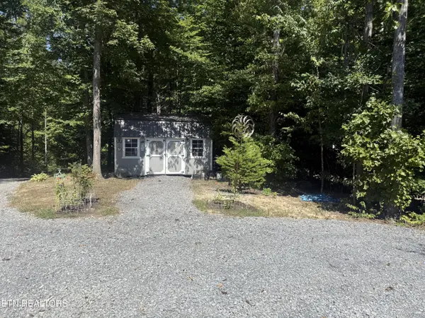 3279 Sims Rd, Sevierville, TN 37876