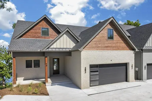 19 Jones Cir, Old Hickory, TN 37138