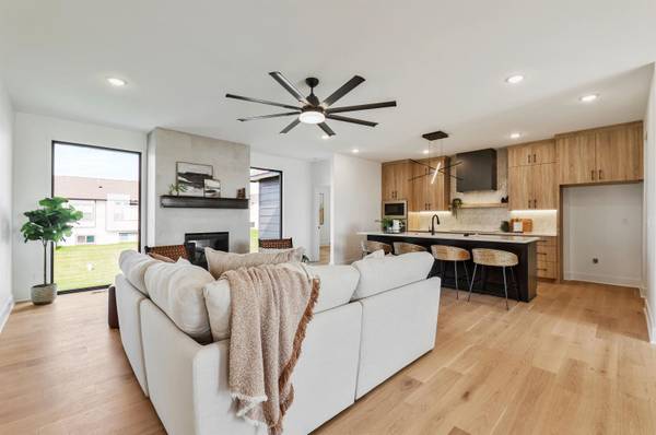 2530 N Emerald Ct, Andover, KS 67002