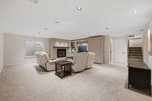 1325 N Split Rail, Derby, KS 67037